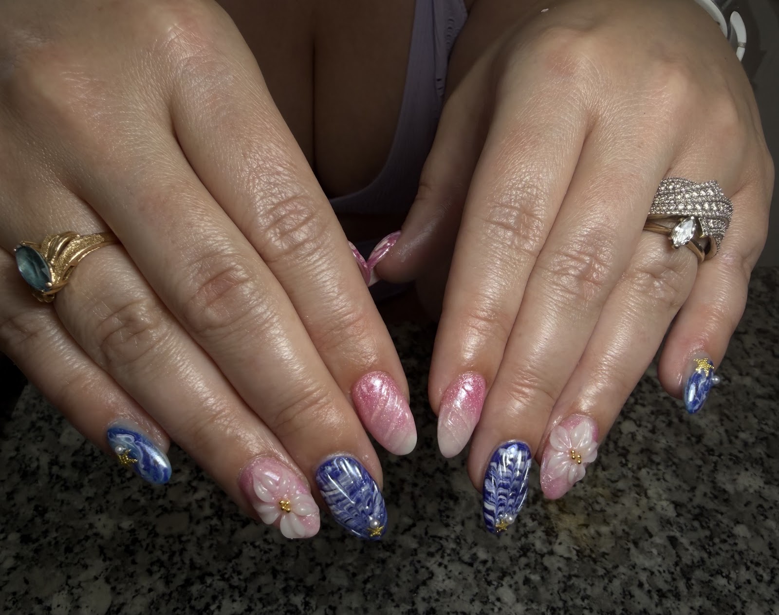 A Nails nail photo 3